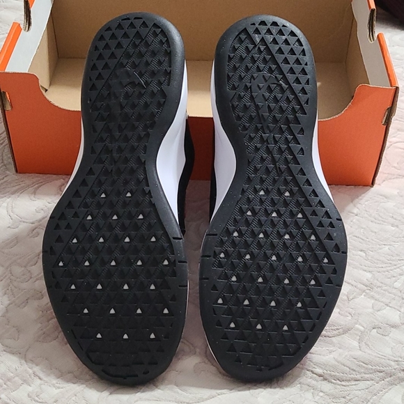 New Nike Air Max Bella TR 3 Sneaker - Picture 11 of 16